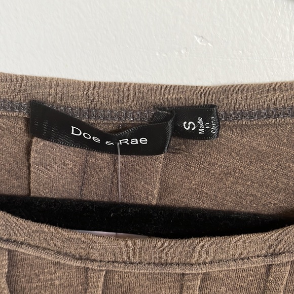 Doe & Rae top - Picture 3 of 5